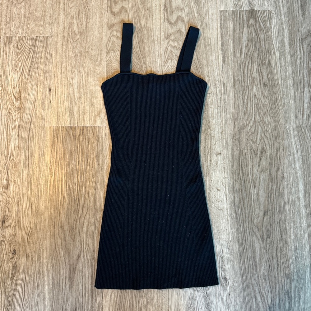 FRENCH CONNECTION KNIT MINI DRESS